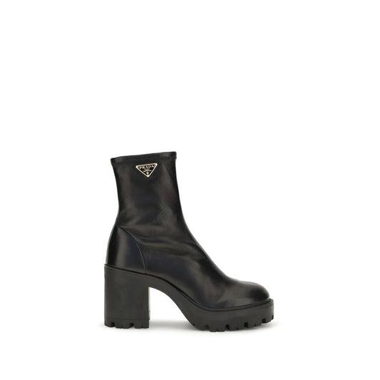 Prada Bottines en cuir de veau noir Bos Taurus