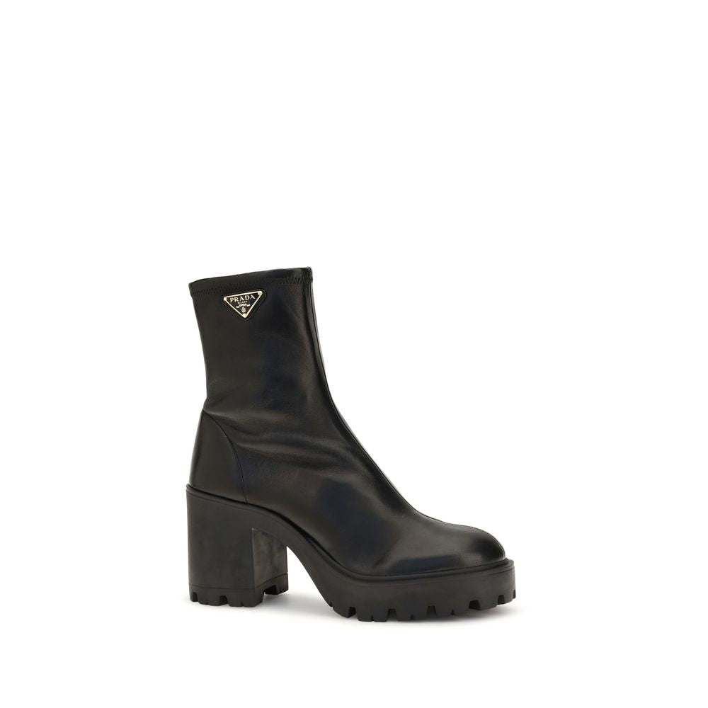 Prada Bottines en cuir de veau noir Bos Taurus