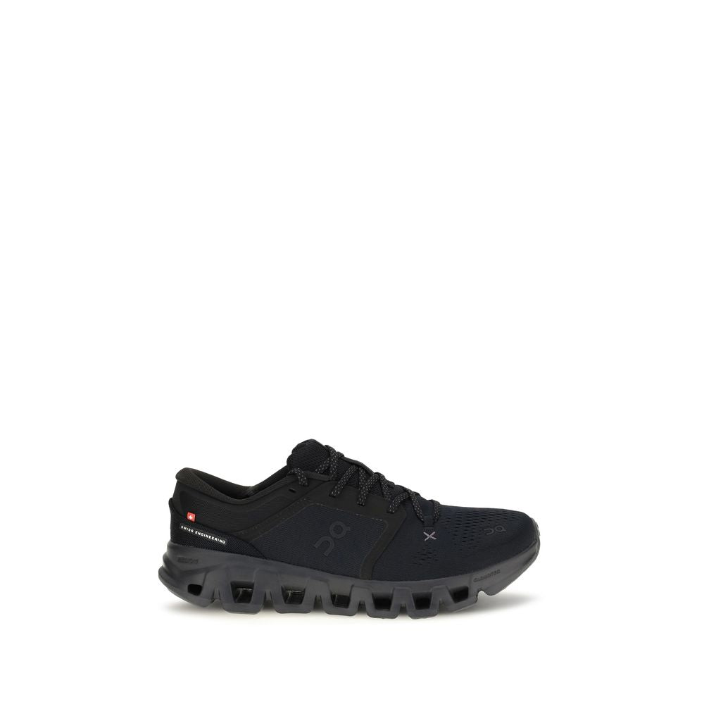 Baskets de sport ON en tissu noir
