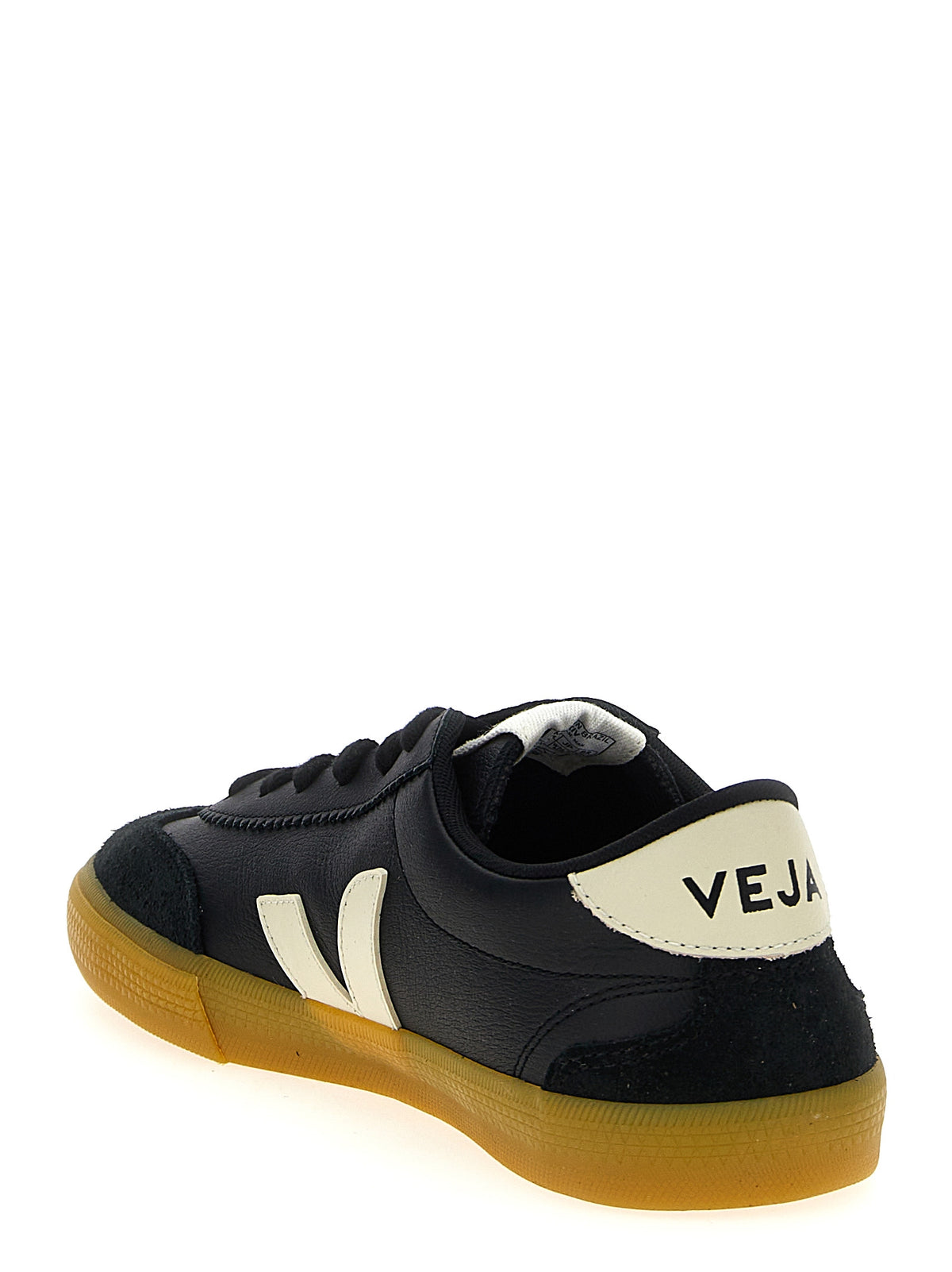 Baskets basses Veja en cuir de veau noir