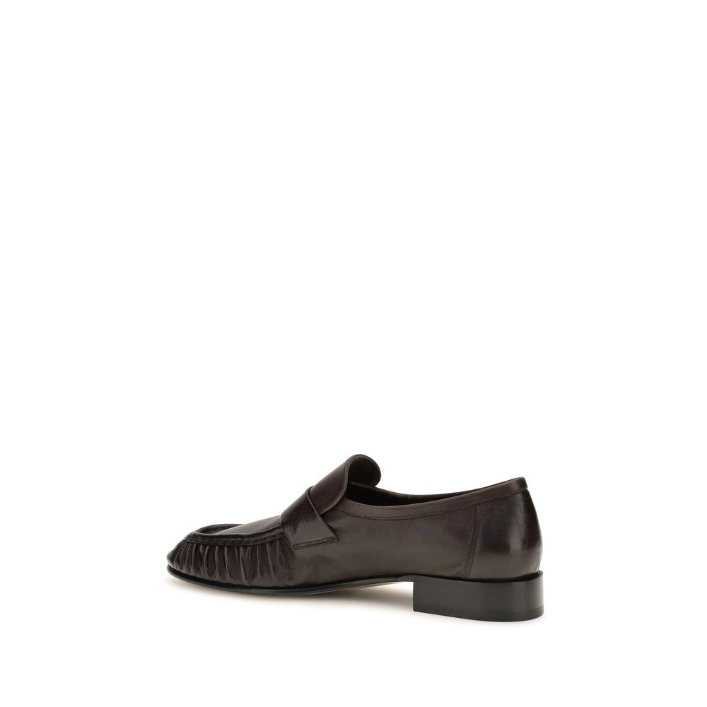 Mocassins à enfiler The Row en cuir de veau marron Bos Taurus