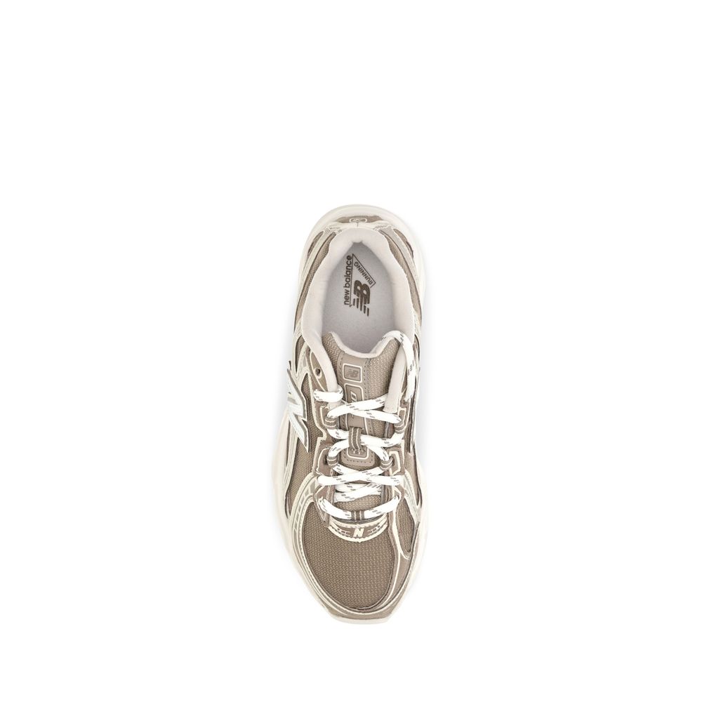 Baskets de sport New Balance beiges en tissu