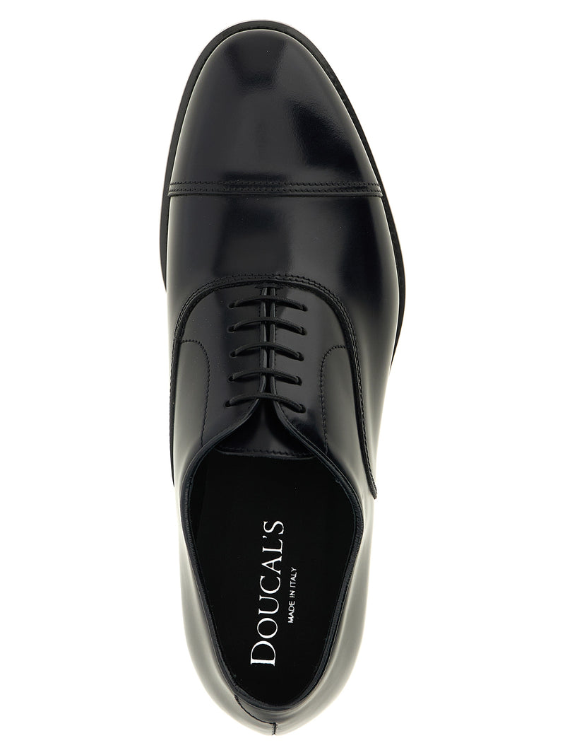 Doucal's Black Lamb Leather Oxfords for Timeless Elegance