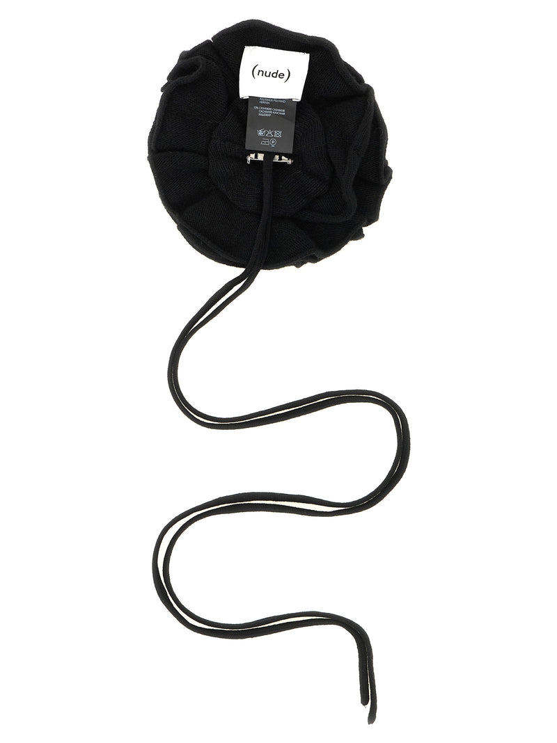 NUDE Black Wool Broch - Versatile Floral Accessory