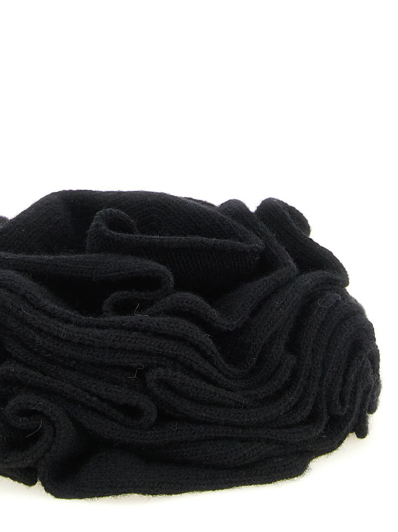 NUDE Black Wool Broch - Versatile Floral Accessory
