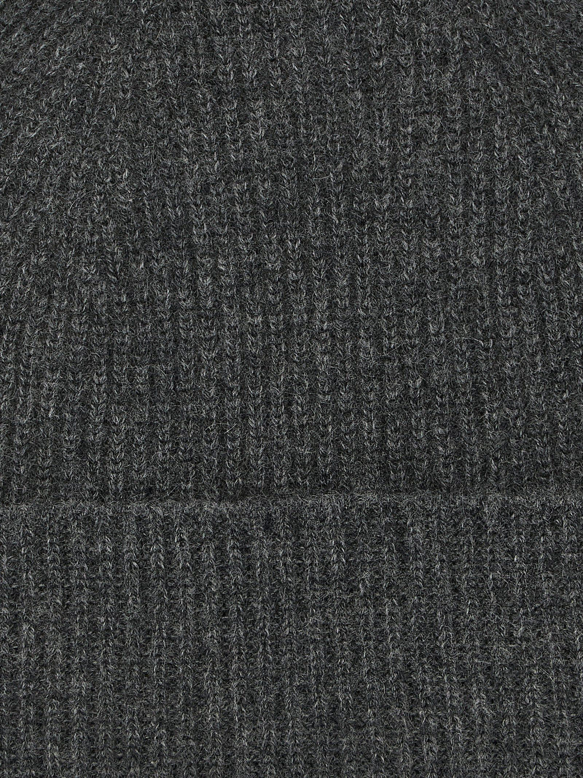 Ballantyne Gray Cashmere Beanie - Luxurious Winter Accessory