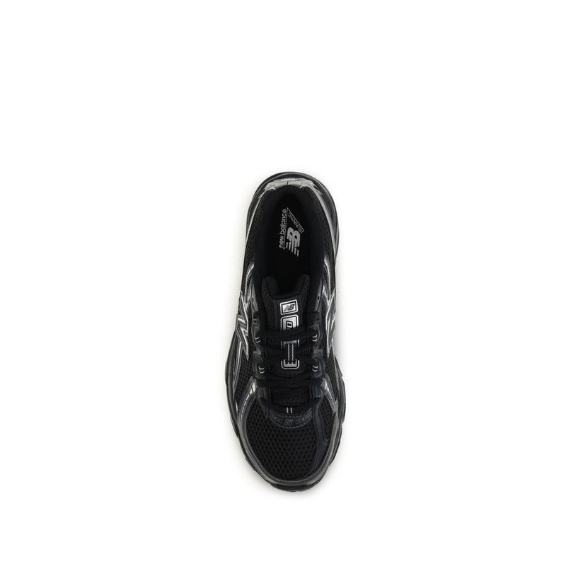 New Balance 740 Black Polyamide Athletic Sneakers for Women