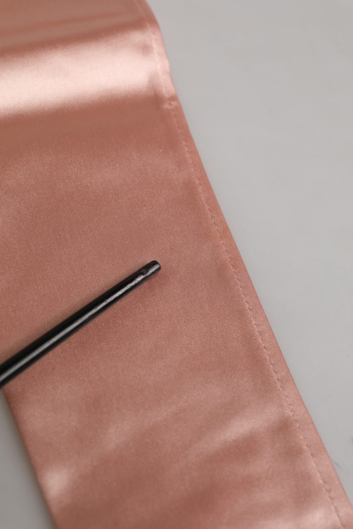 Dolce & Gabbana Pink Satin Long Opera Fingerless Gloves