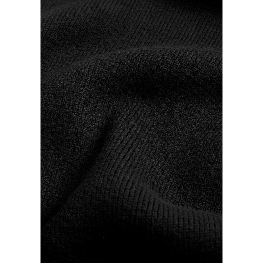 Lyle & Scott Black Viscose Scarf - Elegant Men’s Accessory