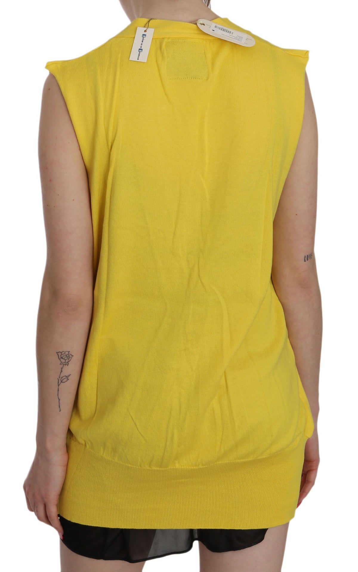Gilet cardigan sans manches en 100% coton jaune de PINK MEMORIES