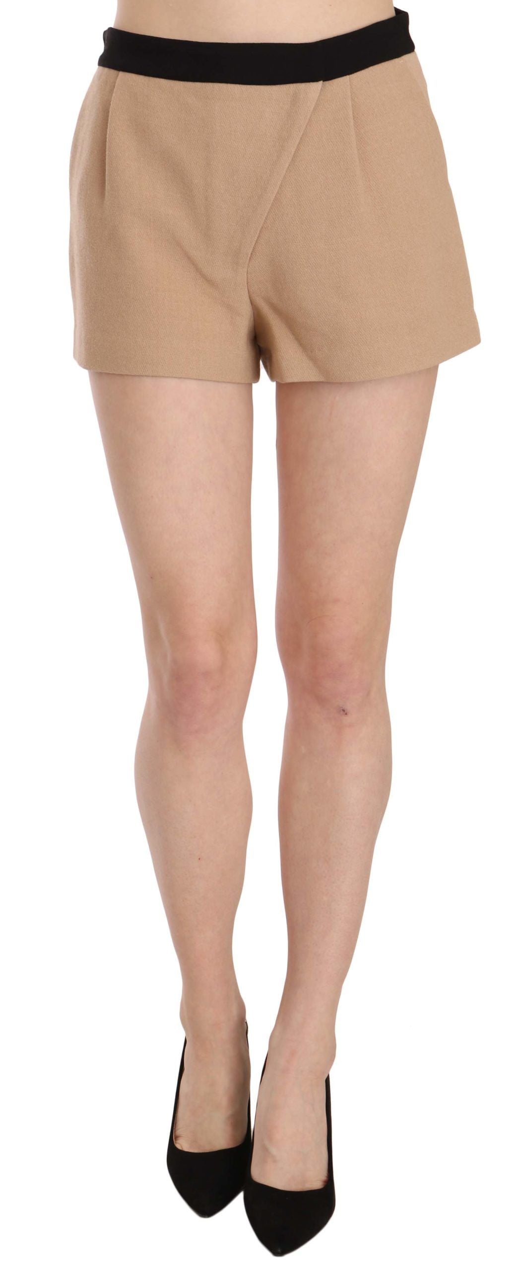 Short en coton beige taille mi-hauteur de la marque Costume National.