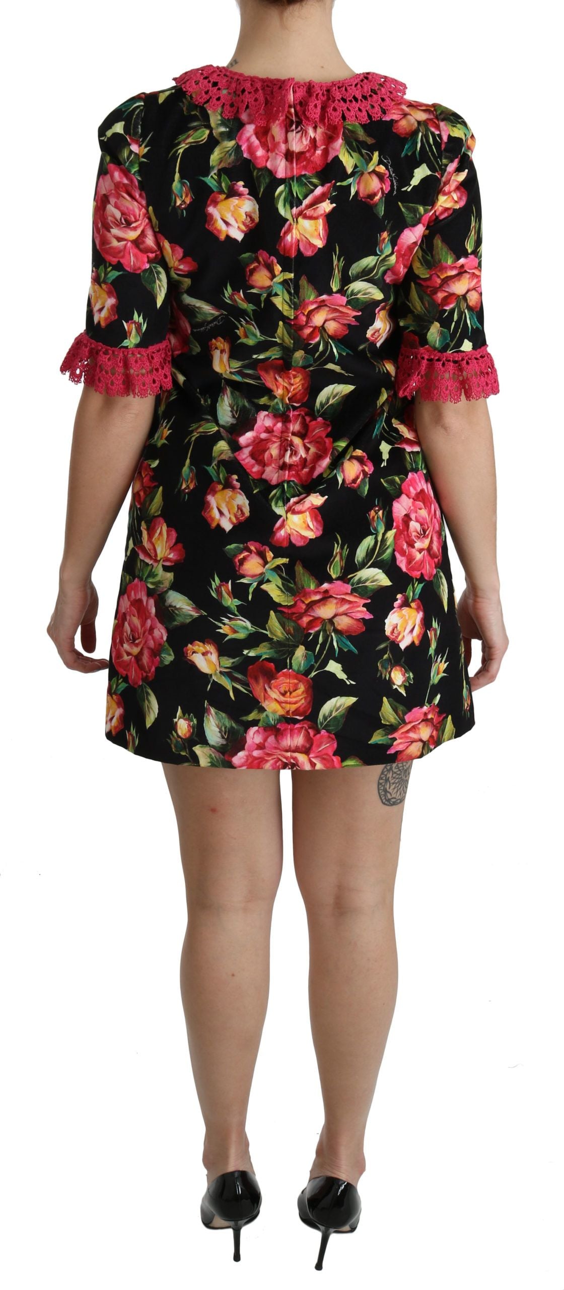 Mini-robe trapèze en dentelle rose à motifs floraux de Dolce &amp; Gabbana