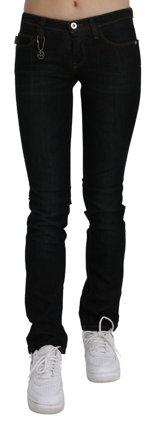 Costume National - Jean en coton délavé noir, taille mi-hauteur, coupe skinny.