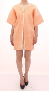 Veste-manteau rose à manches courtes d'Andrea Incontri