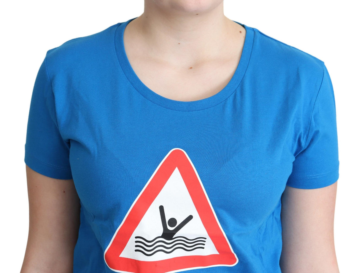 T-shirt graphique triangulaire bleu en coton pour la natation de Moschino