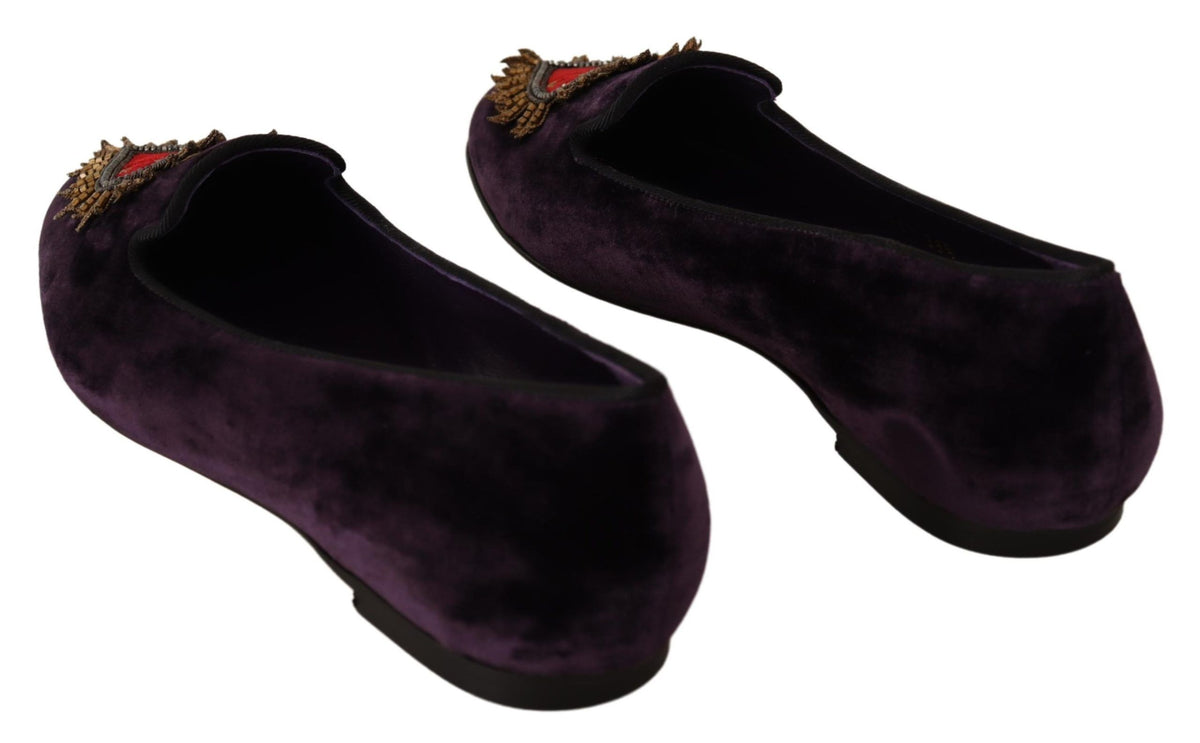 Mocassins plats Dolce &amp; Gabbana en velours violet avec cœur DG