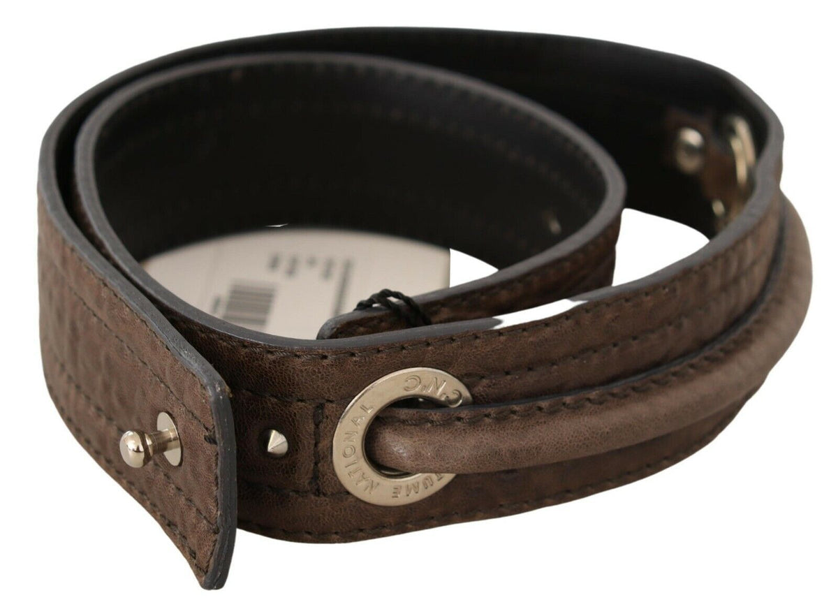 Ceinture en cuir marron avec fermeture argentée pour costume national