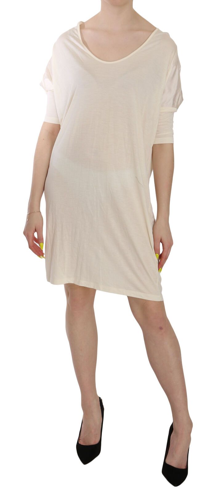 Robe crème à col rond et longueur genou de Costume National