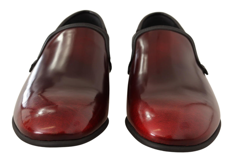 Escarpins à bout rond en cuir verni bordeaux de Dolce &amp; Gabbana