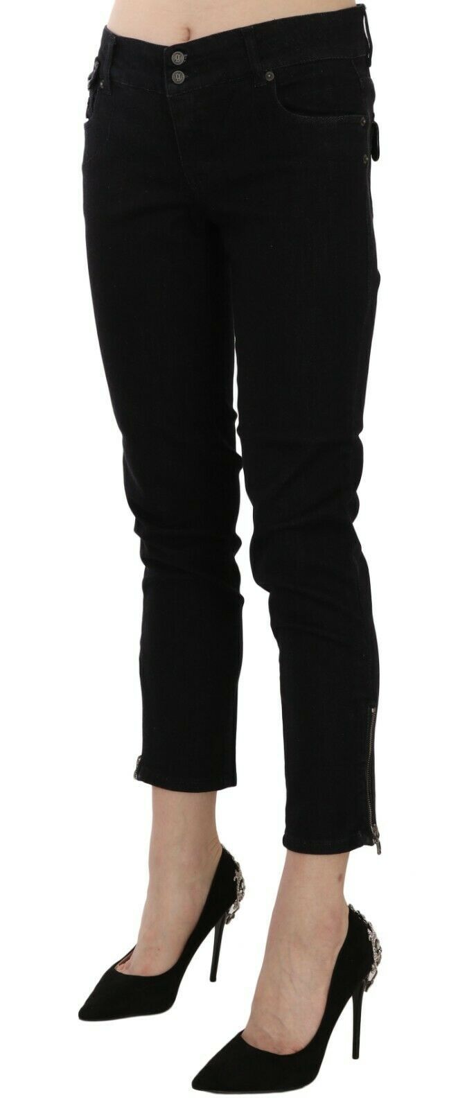 Pantalon décontracté en jean noir taille mi-hauteur, coupe courte et ourlet brut de John Galliano.