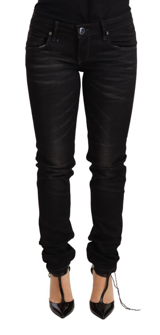 Jeans slim taille basse en coton noir délavé Acht