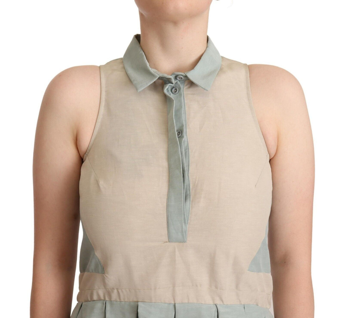 Comeforbreakfast Kleurrijke, mouwloze, aansluitende jurk met kraag.