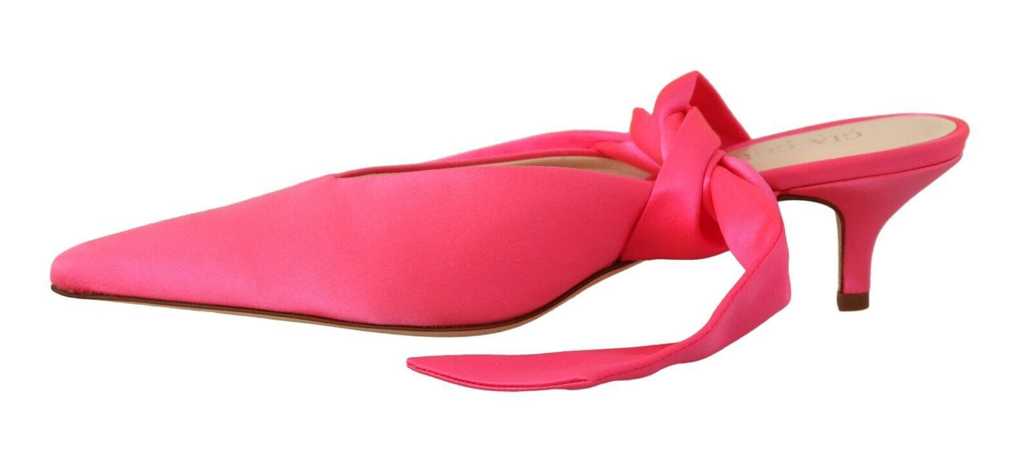 GIA COUTURE Roze leren pumps met kittenhiel en vetersluiting
