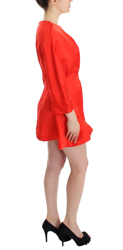Robe-tailleur rouge en lin, mini longueur, manches 3/4 de Fyodor Golan