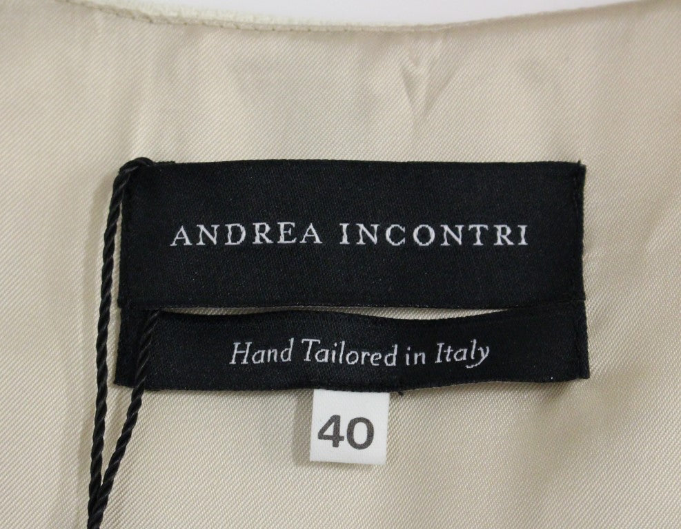 Robe-fourreau blanche à imprimé, col en V, de Andrea Incontri