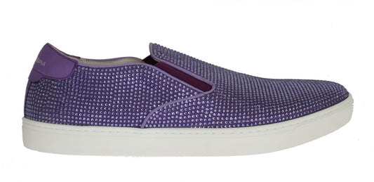 Sneakers Dolce & Gabbana en toile violette avec strass et logo.