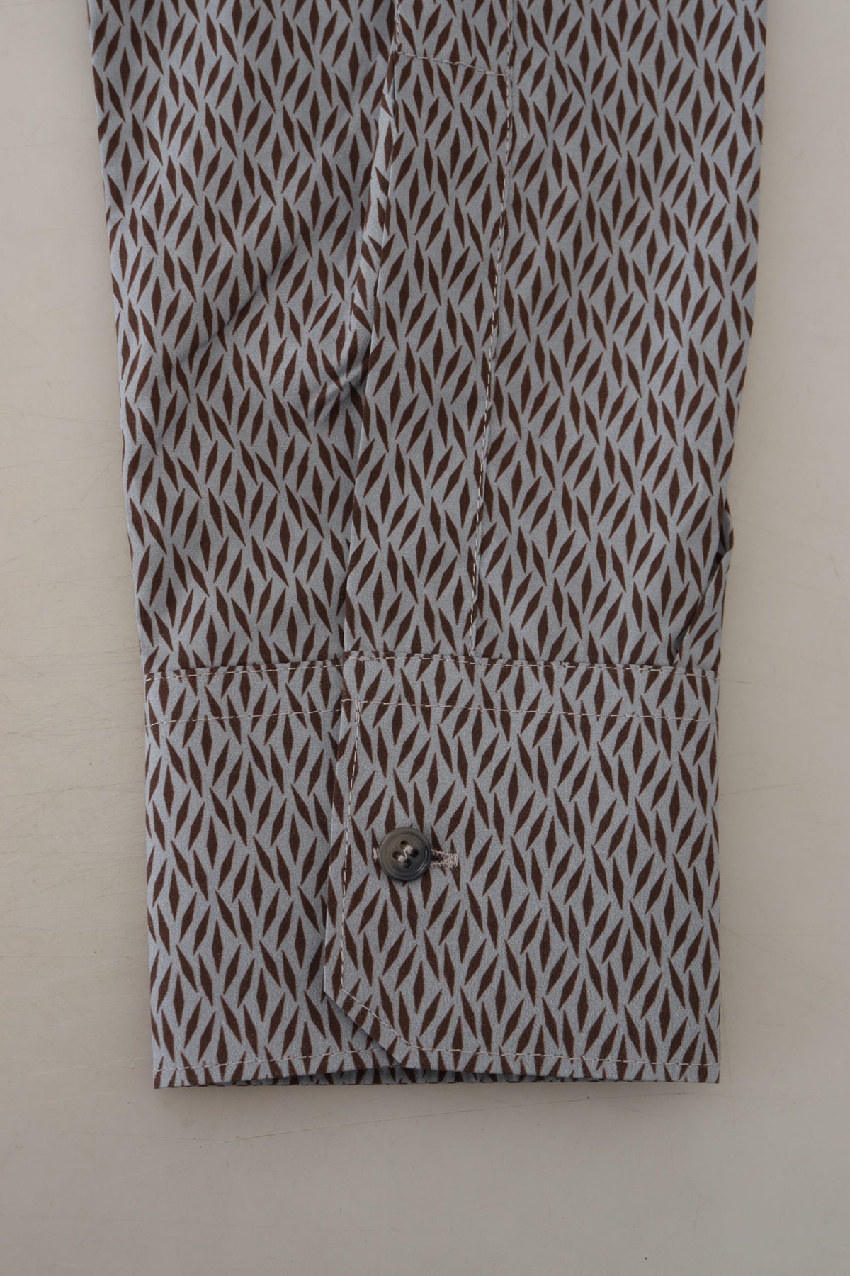 Chemise habillée formelle, coupe slim, grise-brun doré de Dolce &amp; Gabbana.
