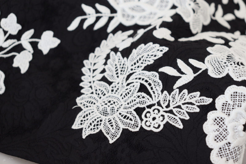 Robe A-line à Manches Mi-longues en Dentelle Noire Dolce & Gabbana