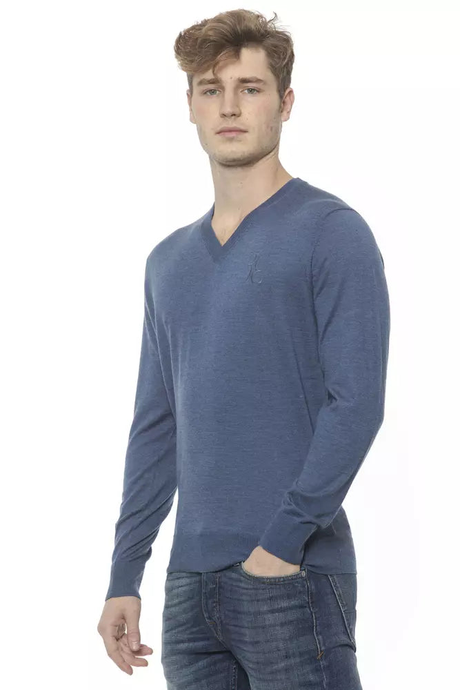 Pull en cachemire élégant à col en V pour homme, confectionné sur mesure par un créateur italien milliardaire.