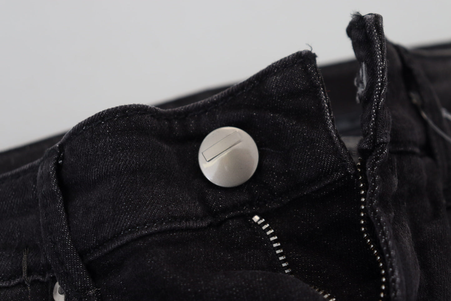 Jeans en coton noir pour femme, taille basse, coupe slim, style décontracté, marque Acht.