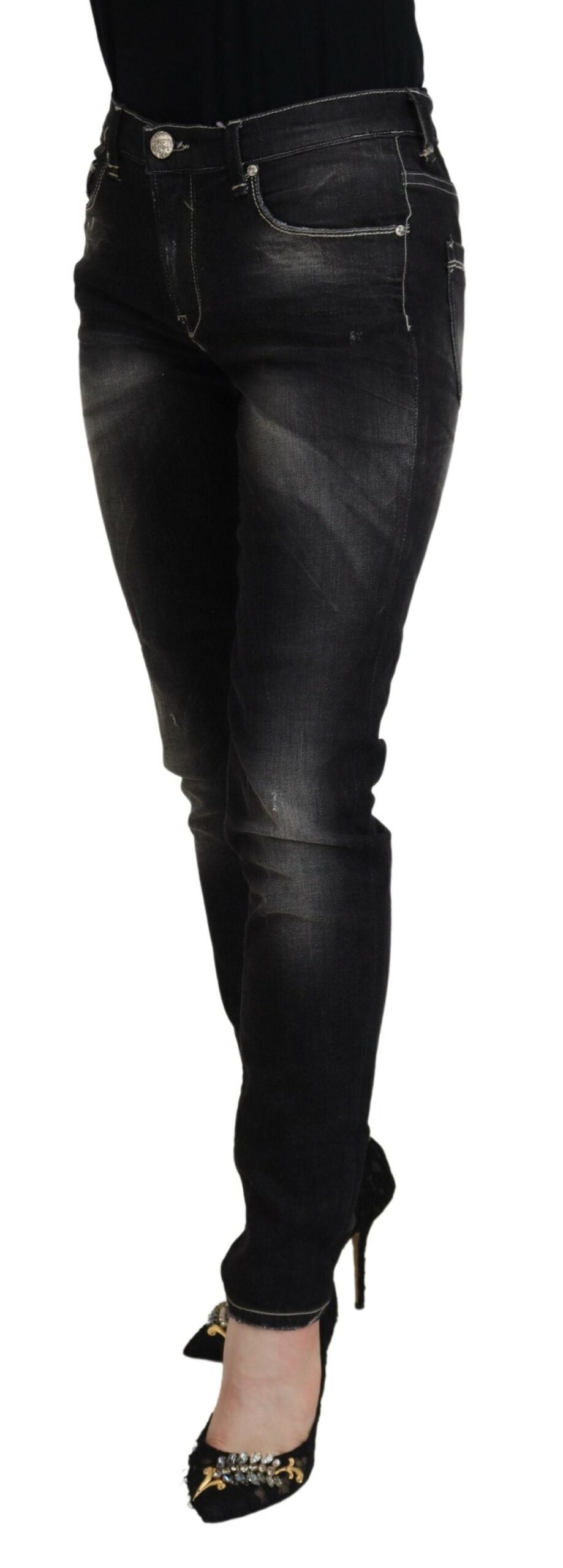Jean en jean délavé noir taille mi-hauteur et coupe fuselée pour femme, modèle Acht.