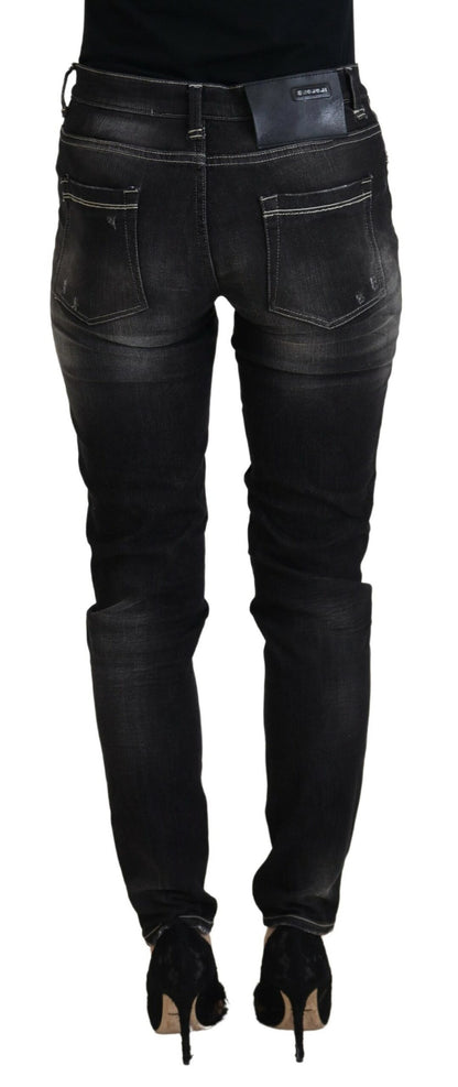 Jean en jean délavé noir taille mi-hauteur et coupe fuselée pour femme, modèle Acht.