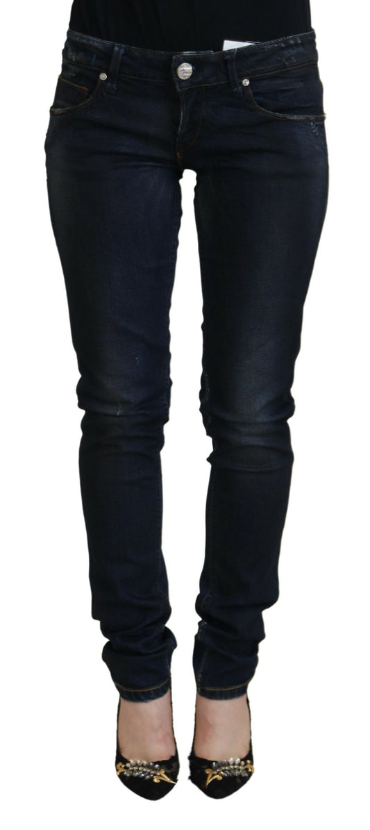 Jeans décontractés pour femmes Acht, en coton bleu, taille basse, coupe slim.