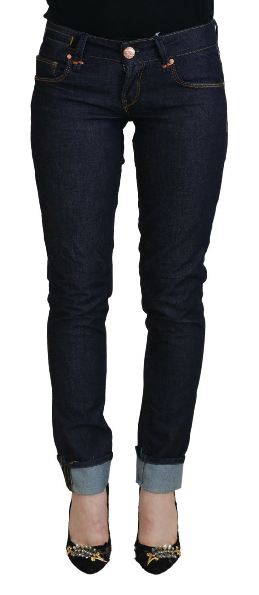 Jeans décontractés pour femmes Acht, en coton bleu, taille basse, coupe slim.