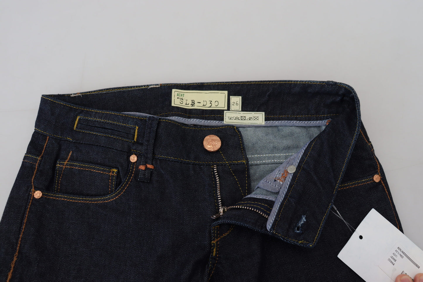 Jeans décontractés pour femmes Acht, en coton bleu, taille basse, coupe slim.