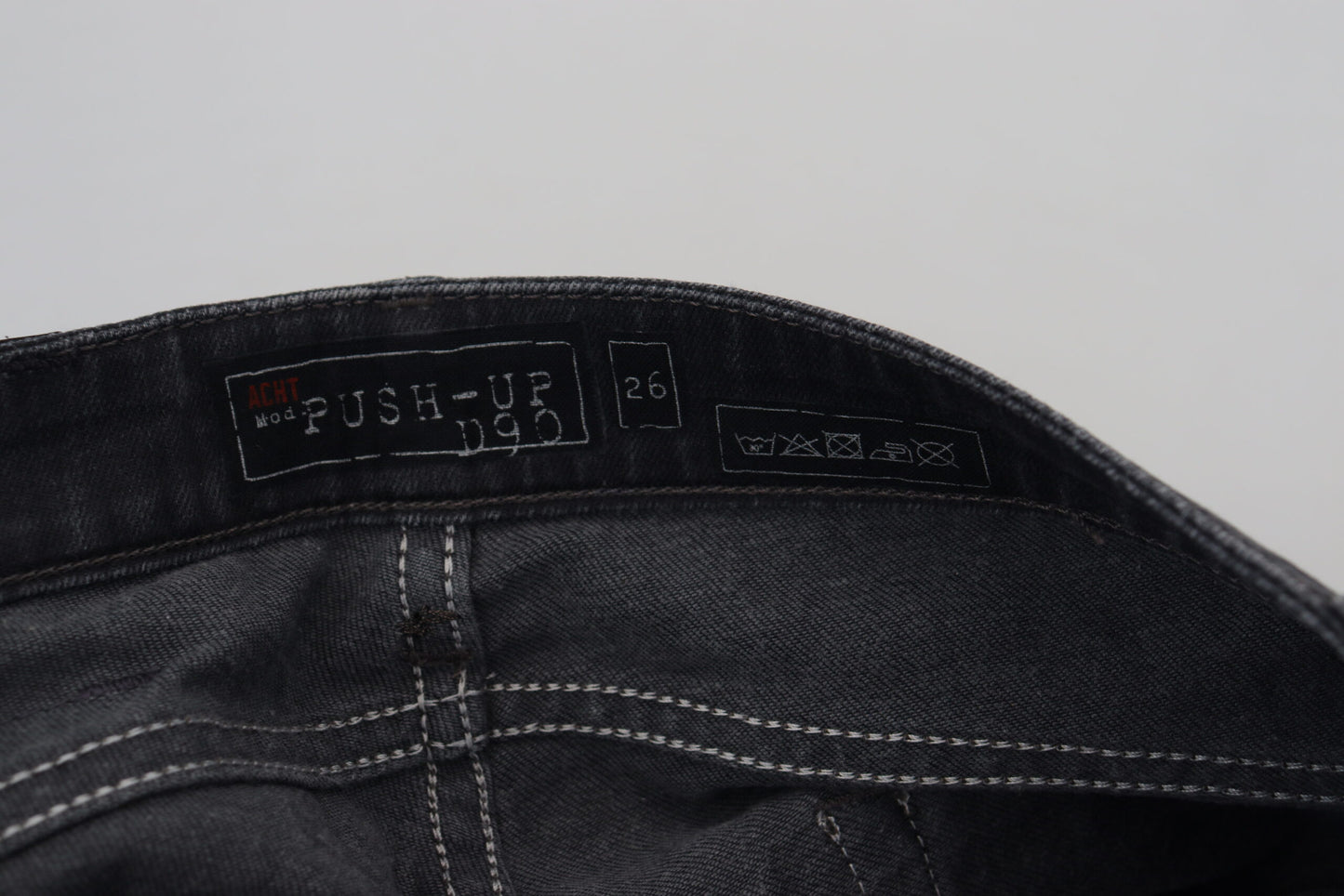 Jeans en jean slim taille basse, effet délavé noir, Acht.