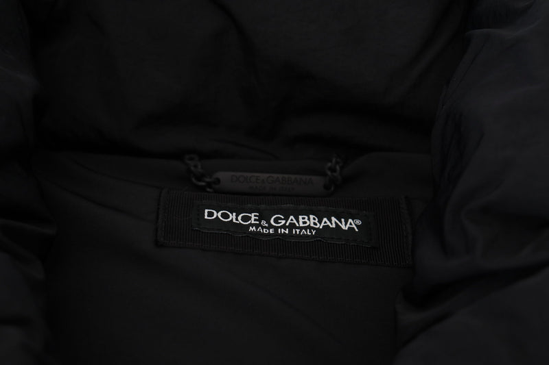 Dolce & Gabbana Zwarte Mouwloze DG Jas met Metalen Versieringen