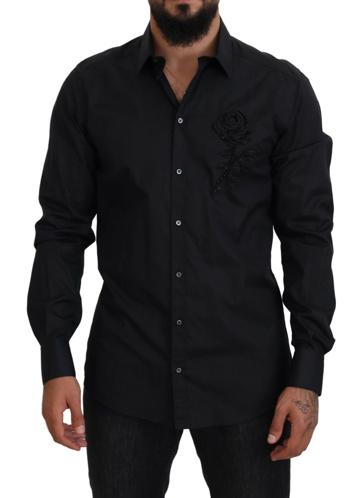 Chemise en coton à manches longues, coupe ajustée, avec imprimé roses noires de Dolce &amp; Gabbana.