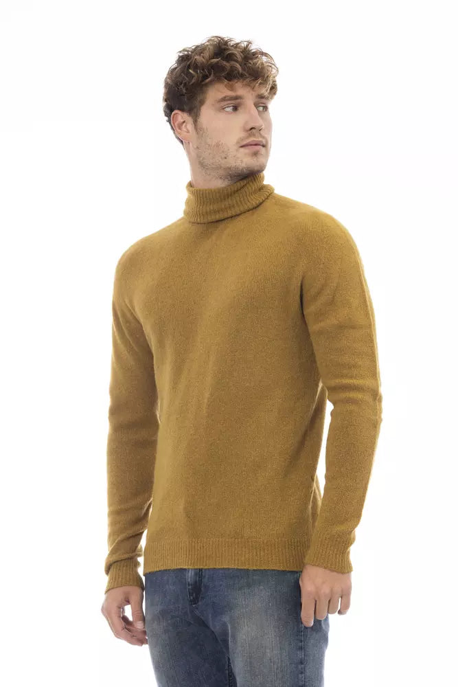 Pull en alpaga brun pour homme de Alpha Studio