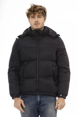 Veste à capuche élégante pour la navigation de plaisance