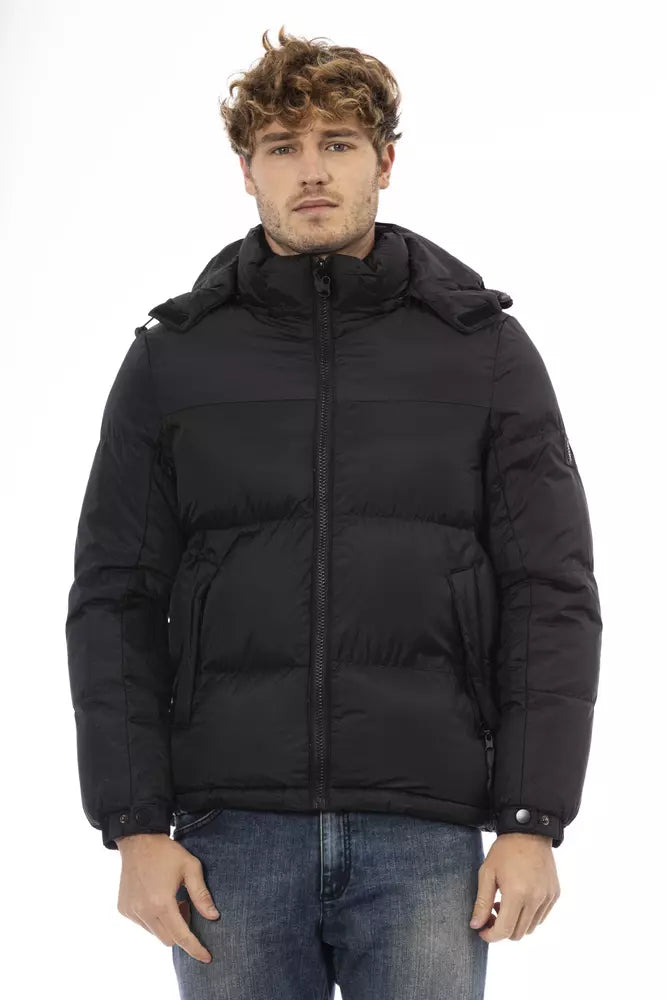 Veste à capuche élégante pour la navigation de plaisance