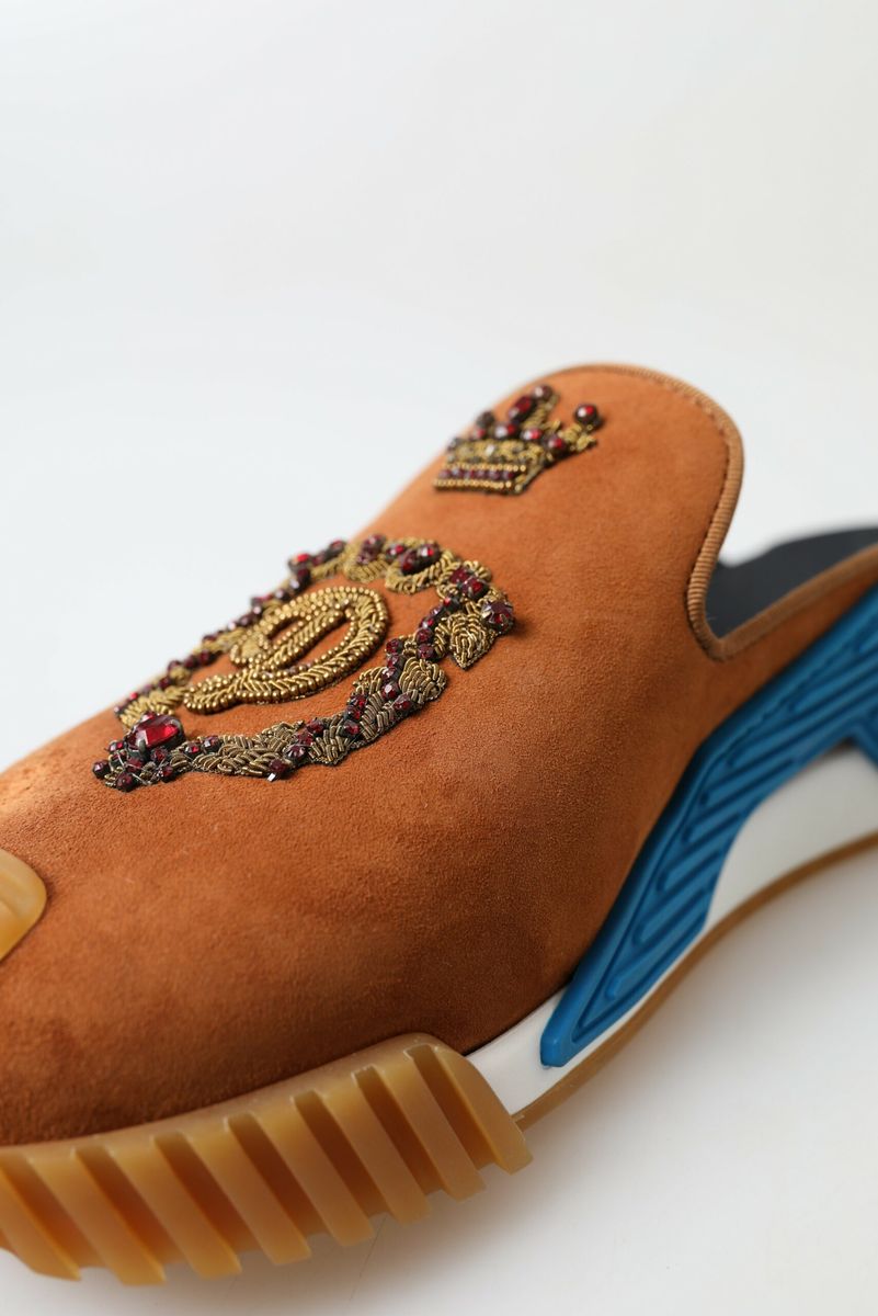 Dolce & Gabbana Bruine Suède Sandalen met Kroonlogo NS1