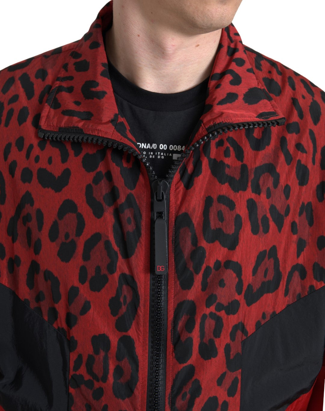 Pull en nylon à fermeture éclair avec imprimé léopard rouge de Dolce &amp; Gabbana