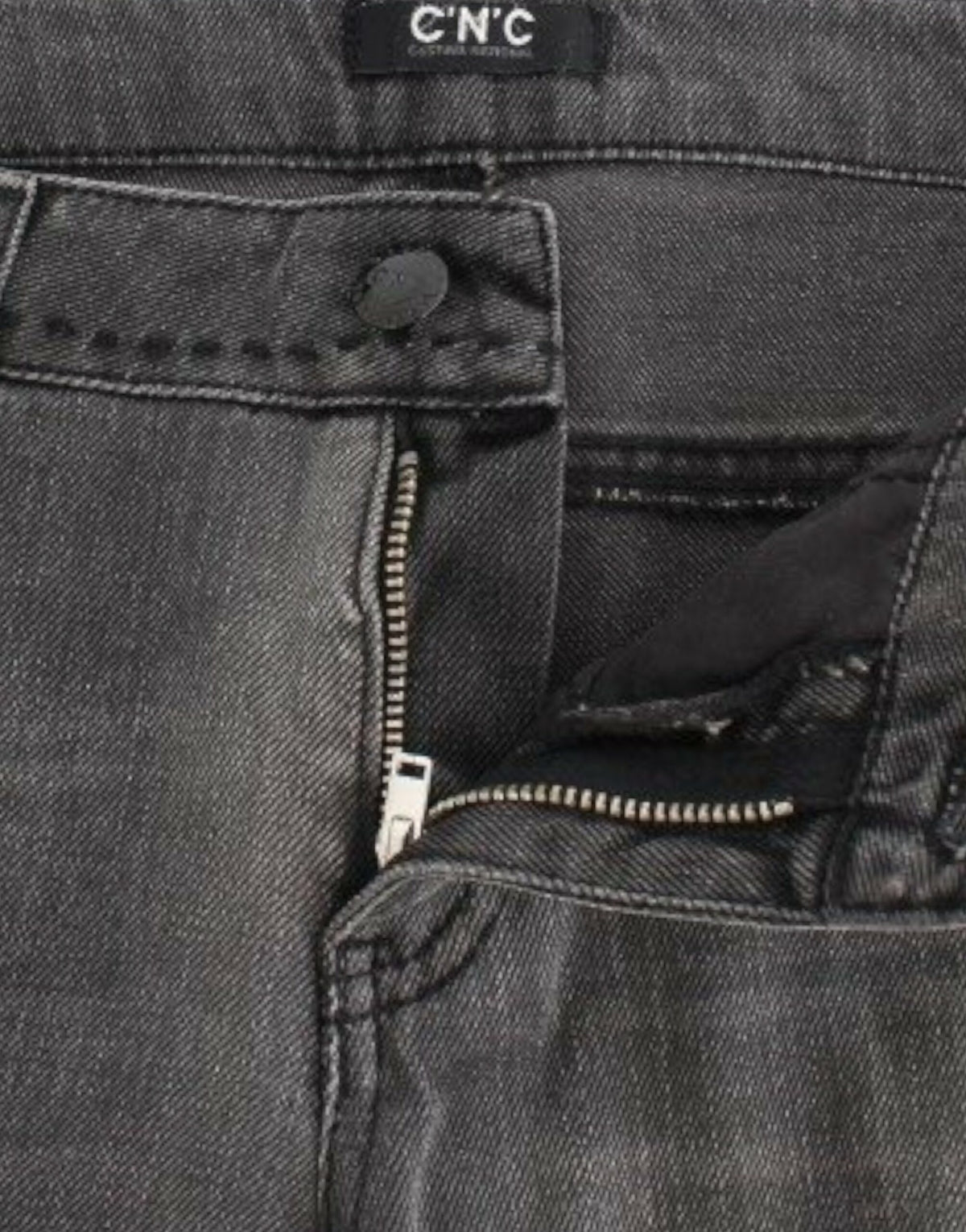 Costume National, jeans gris à jambes droites
