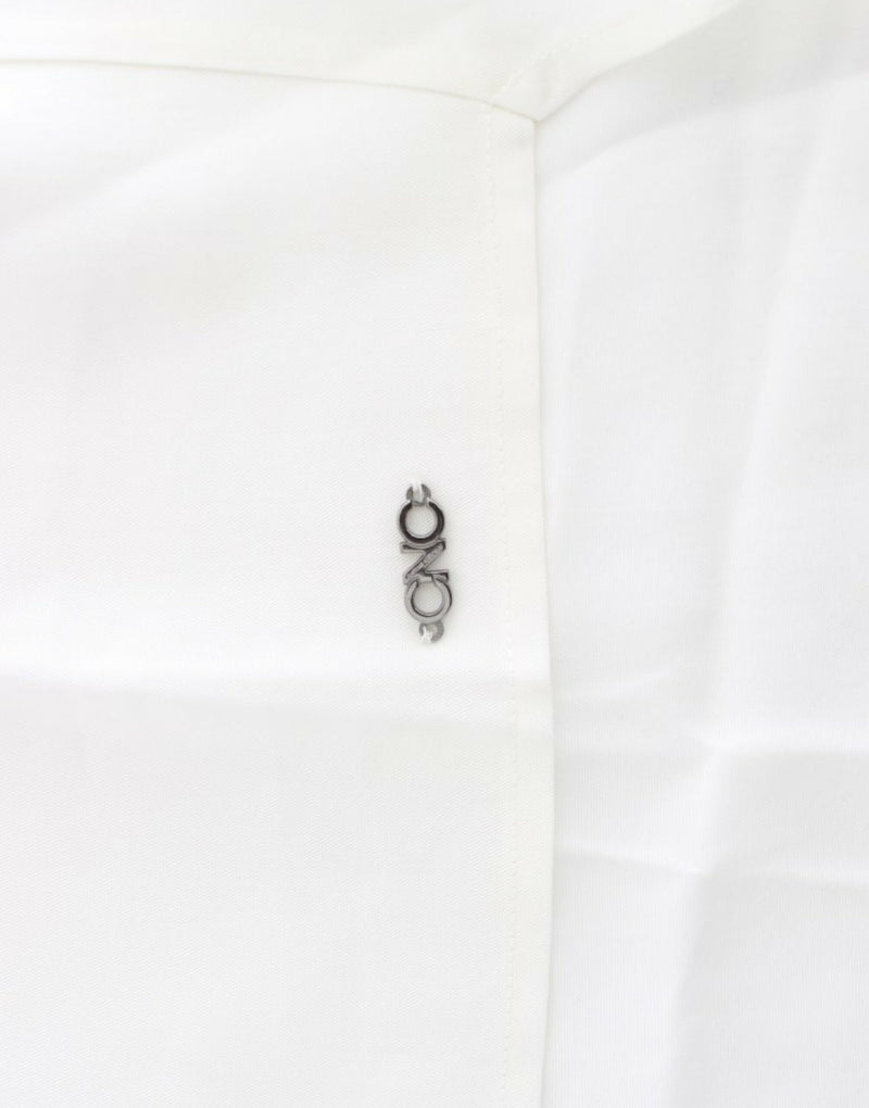 Haut blanc sans manches de Costume National