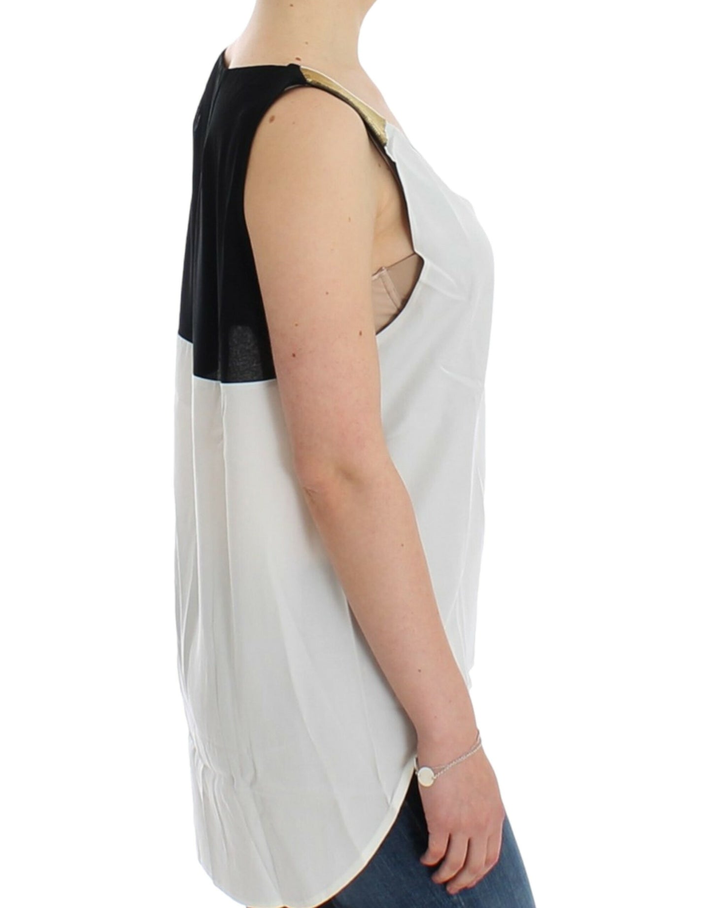 Haut blanc sans manches de Costume National
